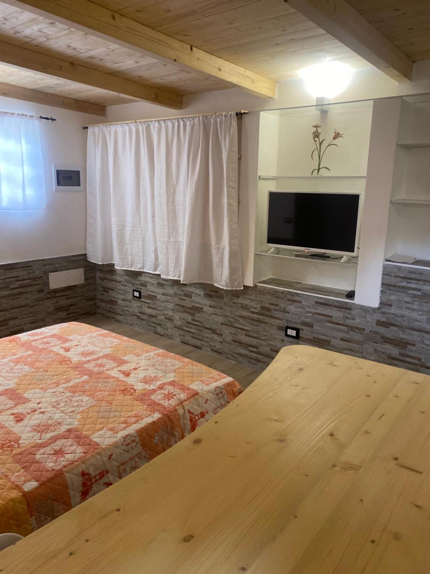 Monolocale Indipendente Nel Quartiere Residenziale Genneruxi Appartement Cagliari Buitenkant foto